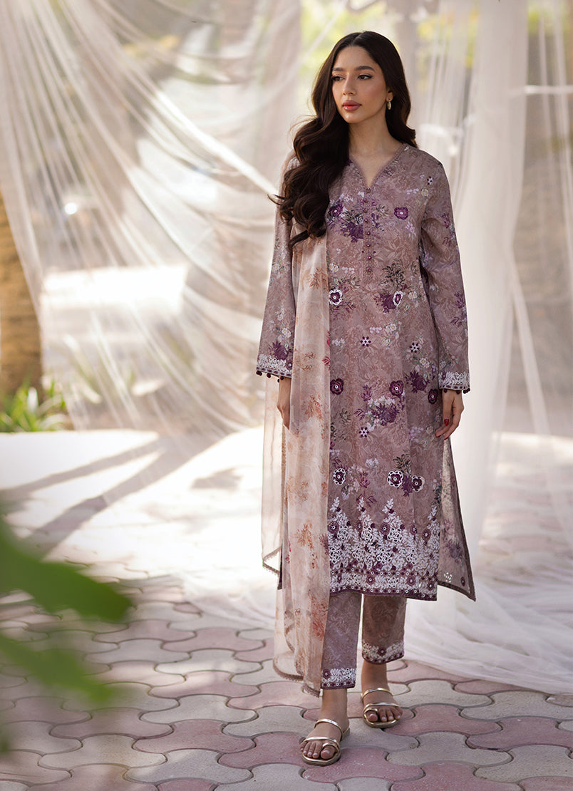 3-pc-embroidered-printed-suit