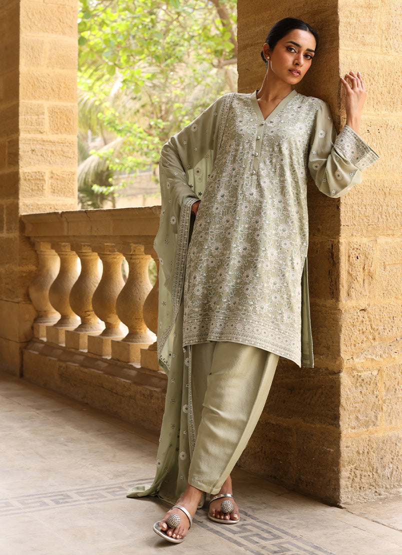 3-pc-chiffon-embroidered-suit