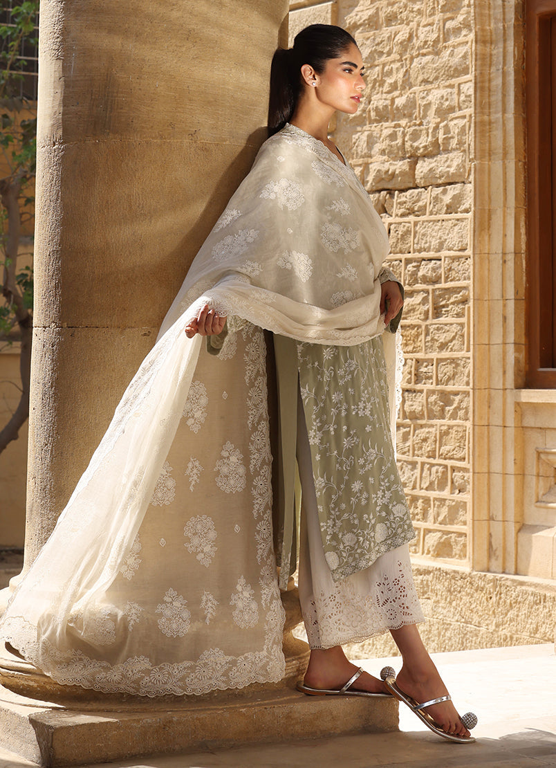 embroidered-dupatta