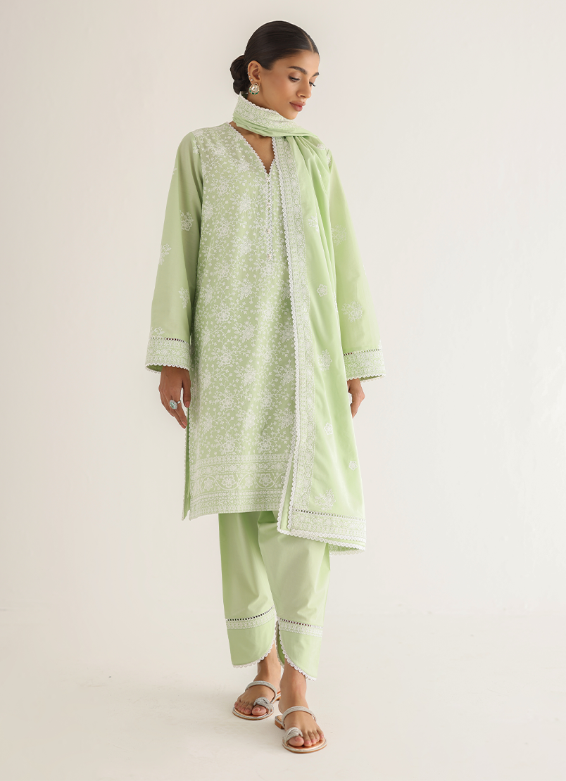 Embroidered Kurta Set