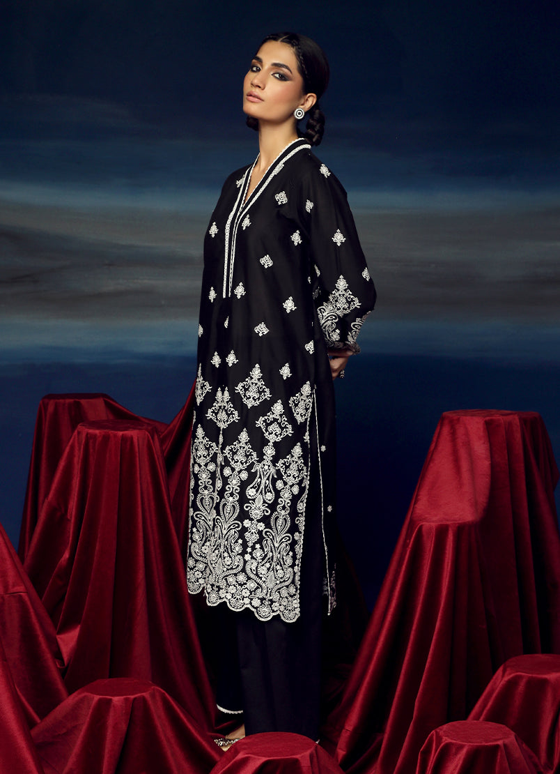 embroidered-kurti