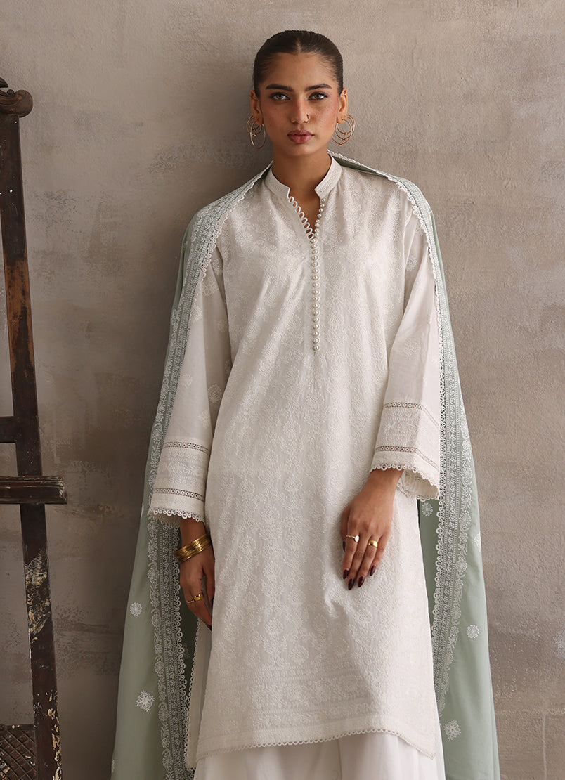 embroidered-kurta-with-embroidered-dupatta