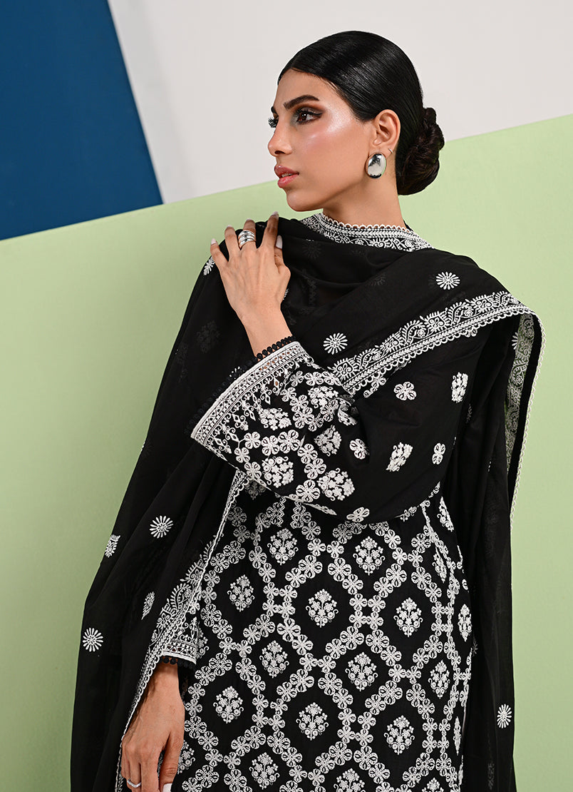 embroidered-dupatta