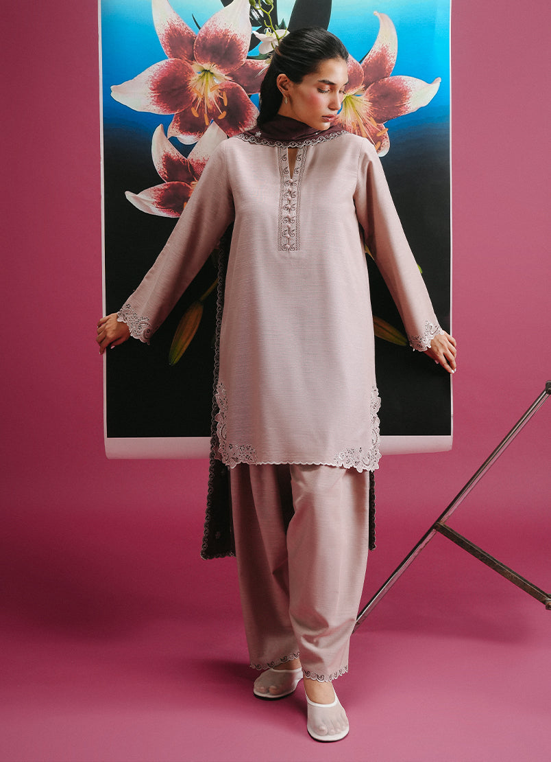 3-pc-khaddar-embroidered-suit