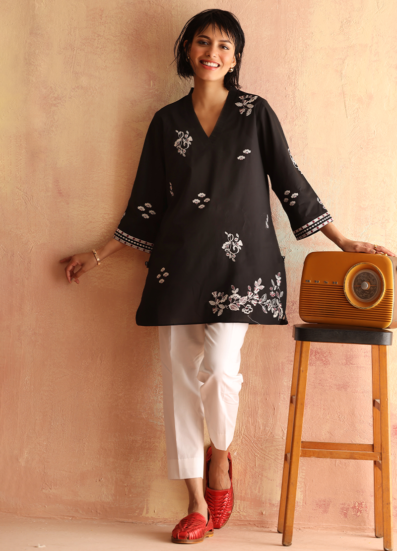 embroidered-kurti