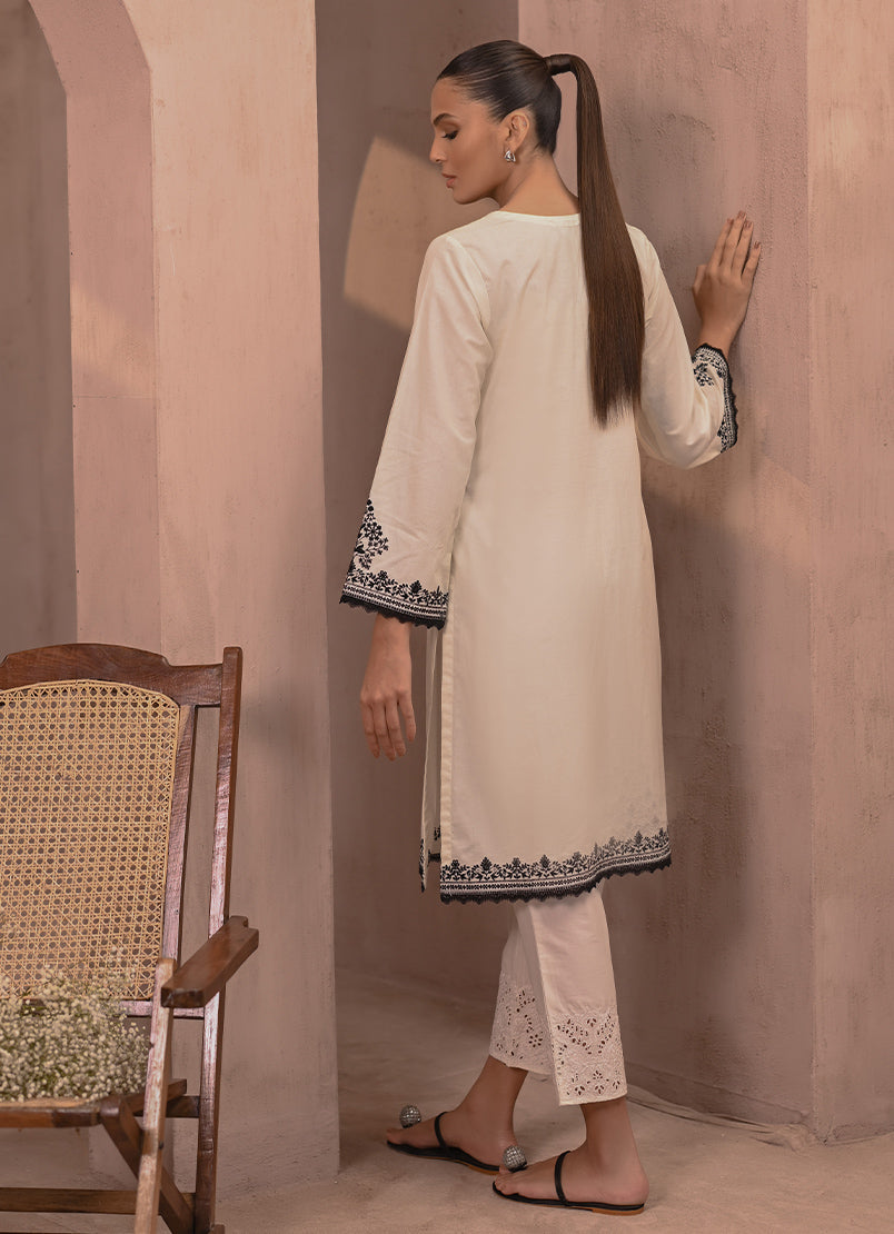 ivory-embroidered-kurta